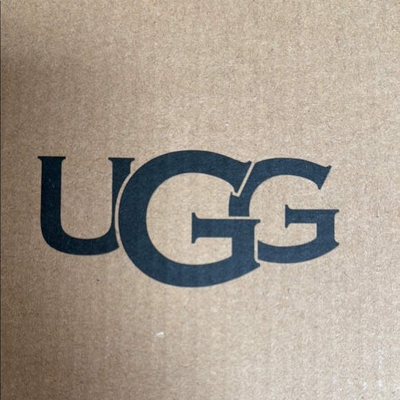 UGG Ashton Heritage Braided Sandals NWT - Picture 4 of 7